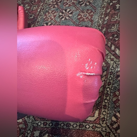 Women’s Hot Pink Title Boxing Gloves, Small - Picture 4 of 12